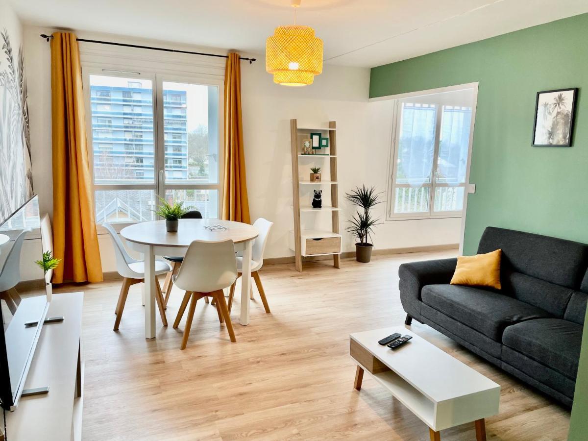 Appartement Du Grand Parc Chateauroux Luaran gambar